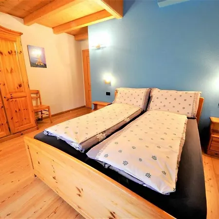 Bait Li Desja Mont Dala Nef By Livignoaccomodation *