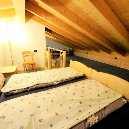 Bait Li Desja Mont Dala Nef By Livignoaccomodation Apartment *